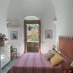 Casa Nocilla, Un Dammuso Sul Mare! Дом отдыха Campobello